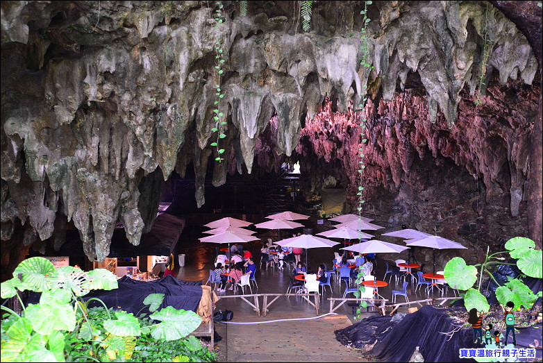 【沖繩鐘乳石洞穴咖啡廳】CAVE Cafe 到萬年洞穴避暑躲雨，喝沖繩獨有珊瑚烘焙咖啡(雨天備案)