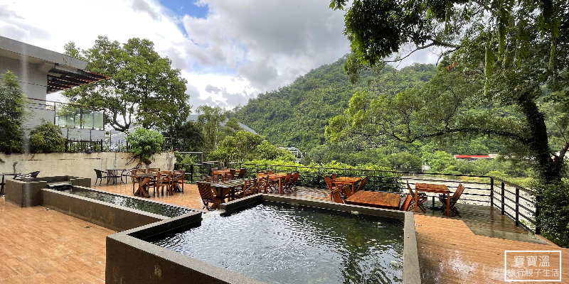 新北烏來景觀餐廳》La Villa Wulai. 湖景第一排湖岸咖啡館, 隱身在民宅之中浪漫餐廳